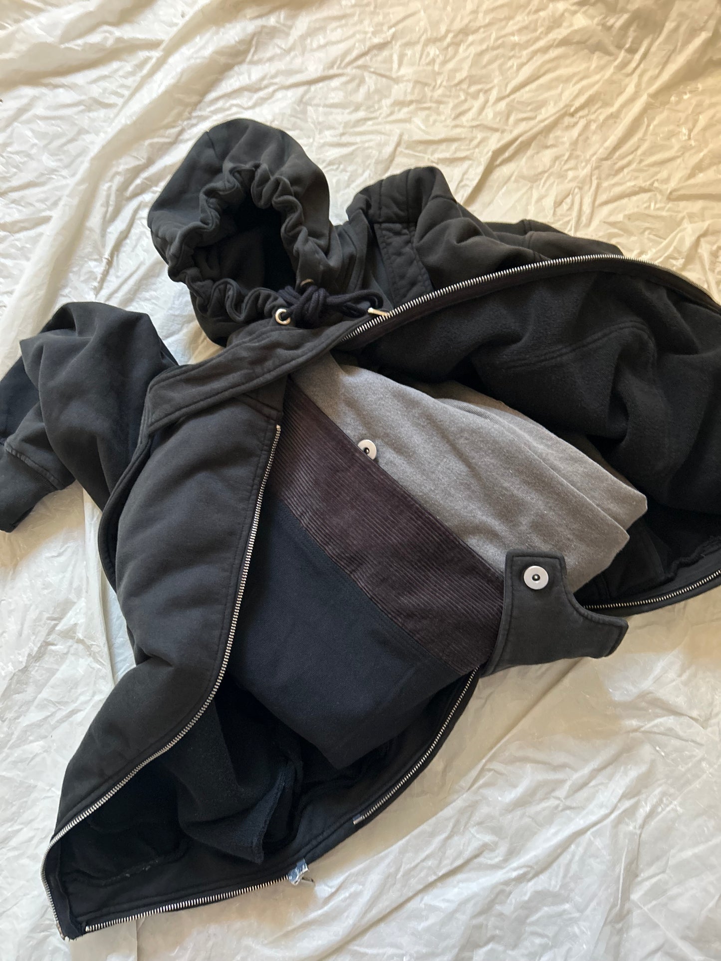 Basic Black Zip